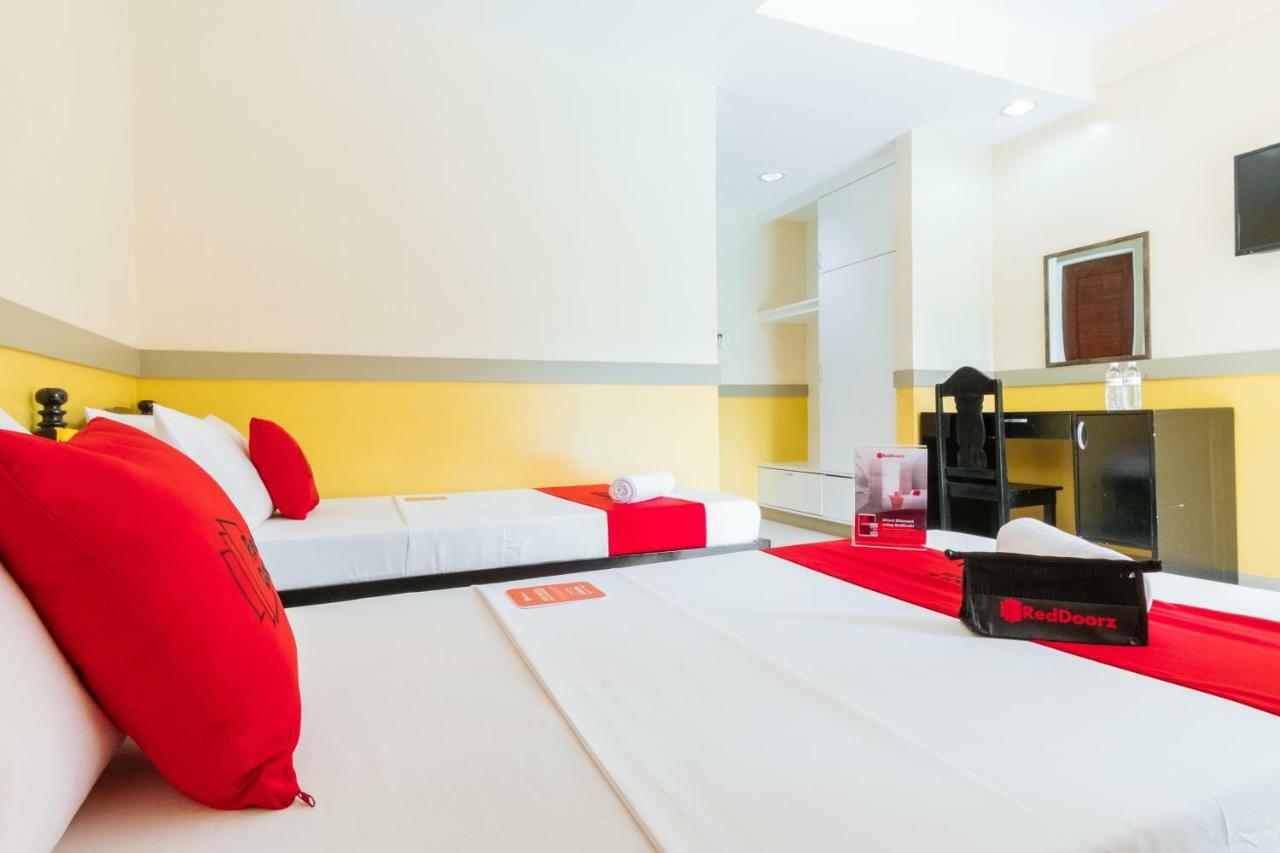 Reddoorz Premium @ Gabinete Road Palawan Hotel Puerto Princesa Eksteriør billede